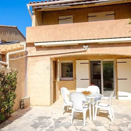 With Garden And Parking In *